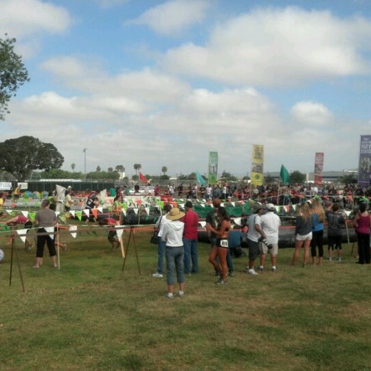 รูปภาพถ่ายที่ Ventura County Greek Festival โดย Mike P. เมื่อ 6/23/2012