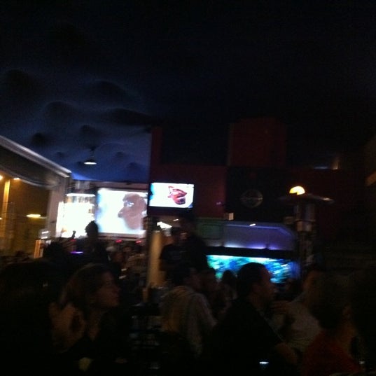 4/22/2012にFabiola G.がKerubim Barで撮った写真