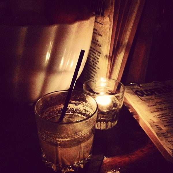 3/7/2012にHannahがOldfield&#39;s Liquor Roomで撮った写真
