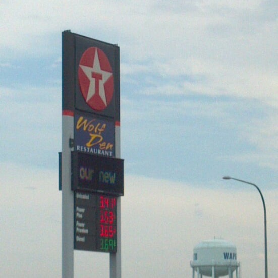 Photos at Wolf Den Wapato, WA