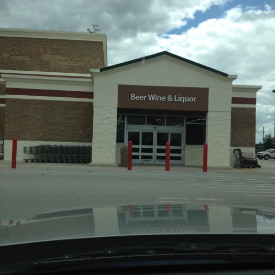 Photos at Walmart Supercenter Big Box Store in Avon Park