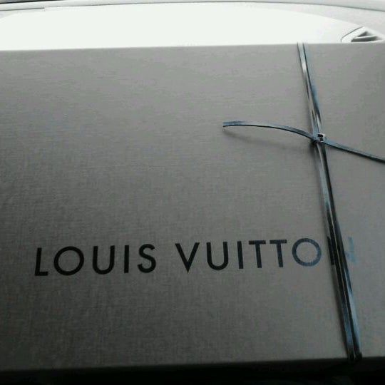 Photos At Louis Vuitton 9 Tips