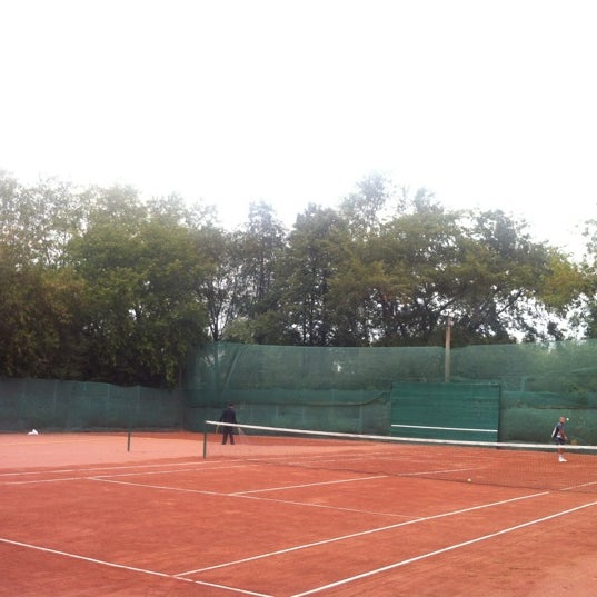 Das Foto wurde bei Теннисный клуб &quot;MAXTENNIS&quot; von Stas_Rogozin am 8/21/2012 aufgenommen