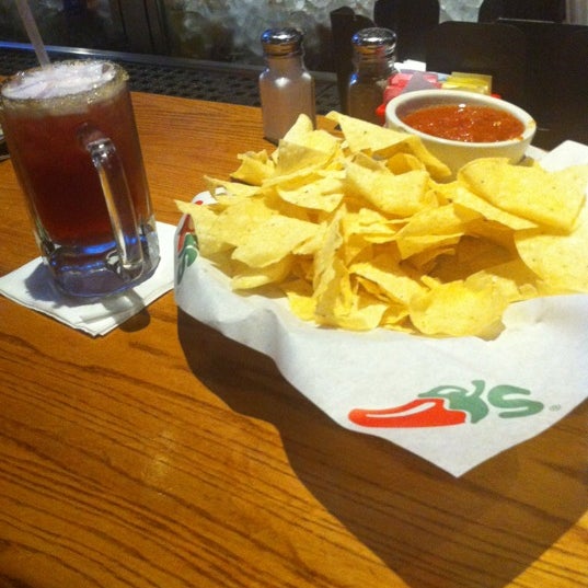 Photo taken at Chili&#39;s Grill &amp; Bar by Rodney F. on 3/11/2012
