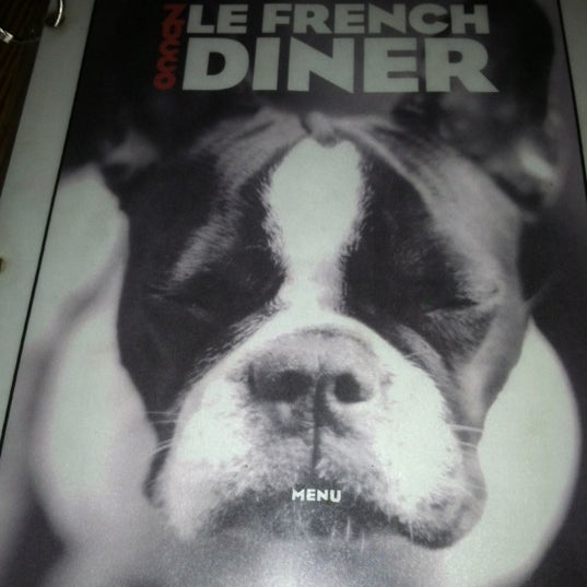 Снимок сделан в Zucco: Le French Diner пользователем Ajay K. 2/19/2012