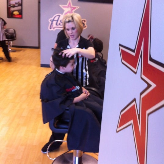 Sport Clips Haircuts of Kingwood Hair Salon