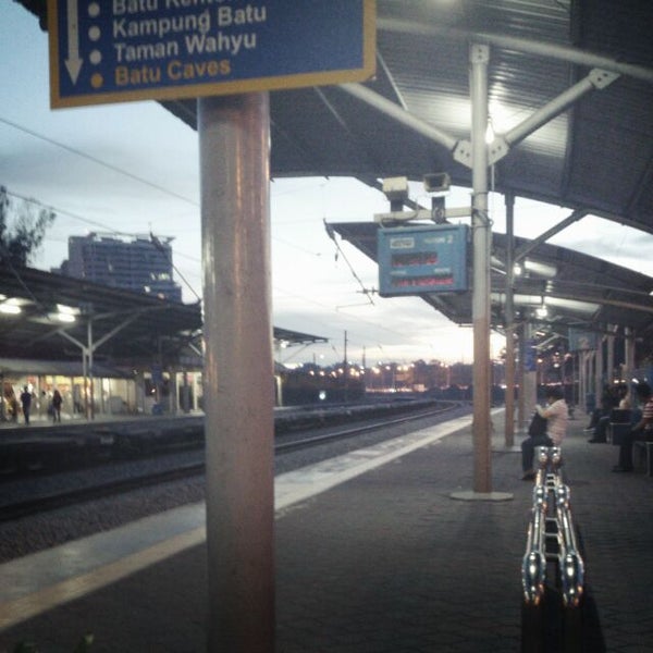 subang jaya ktm station
