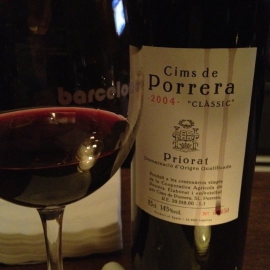 2/28/2012 tarihinde Caroline A.ziyaretçi tarafından Barcelona Restaurant &amp; Wine Bar'de çekilen fotoğraf