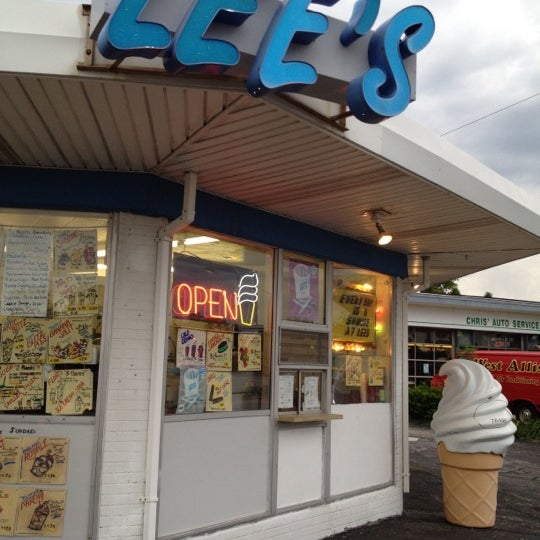 Photos at Lee's Dairy Treat, Inc. - 14040 W Greenfield Ave