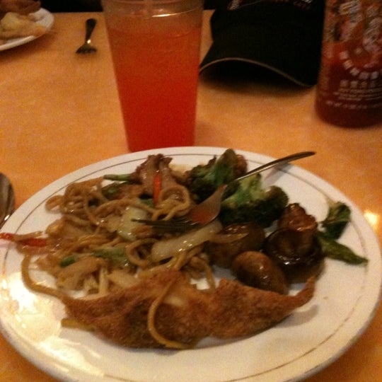 Photo taken at Yummy Buffet Chicago by Rachel P. on 7/6/2012