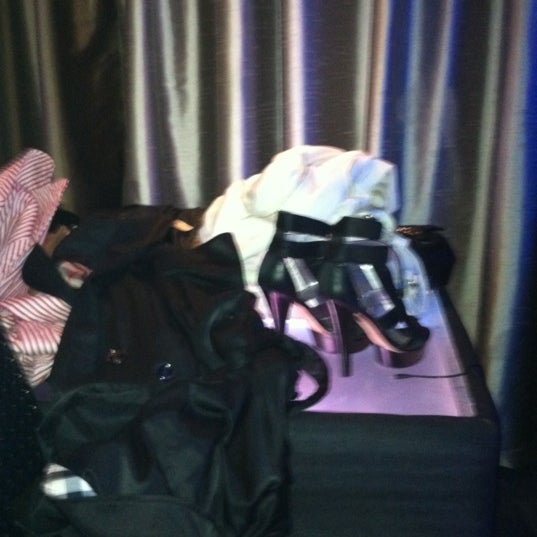 5/12/2012にAndrew B.がParty Roomで撮った写真