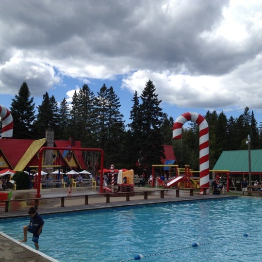 Village du Père Noel - Playground in Val-David