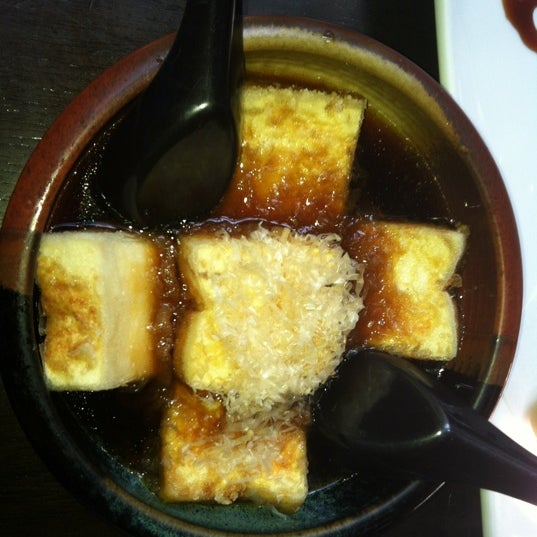 Photo taken at Sushi Damo by Samantha E. on 5/29/2012