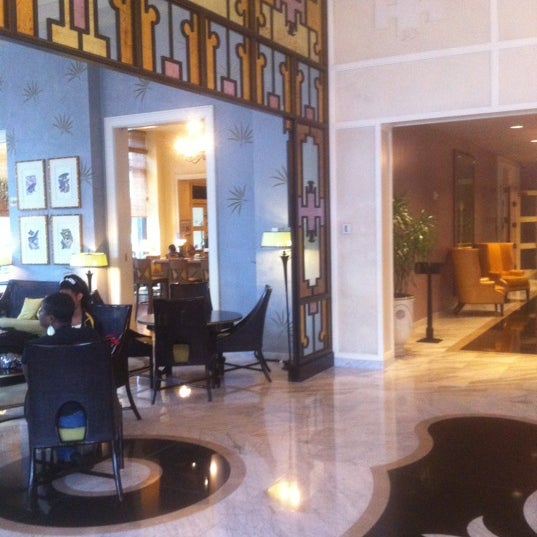 Beautiful lobby and a nice place to stay within walking distance to the convention center and the French Quarter. The staff was amazing and very helpful!