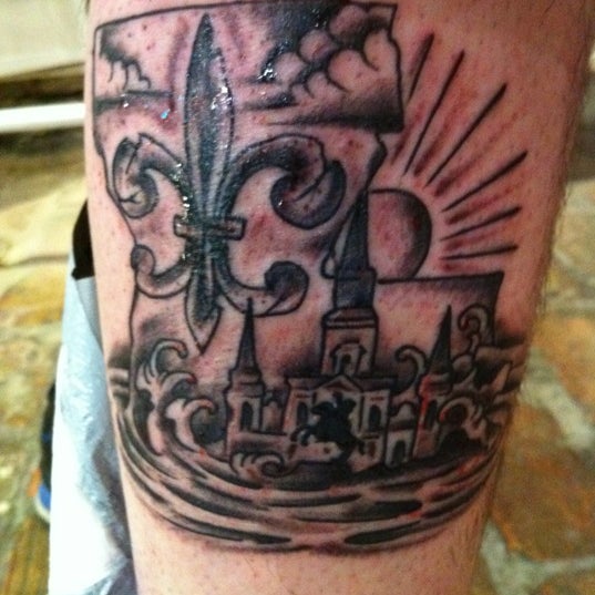 3/27/2012にEdward H.がElectric Ladyland Tattoosで撮った写真