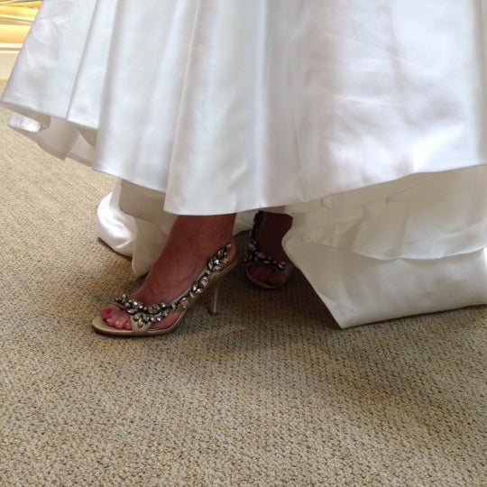 The Dresser Bridal Couture Downtown Fullerton 112 W