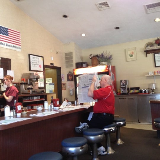 Oatley's Family Restaurant Breakfast Spot