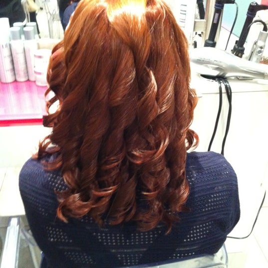 Blo Blow Dry Bar Financial District 130 King Street West