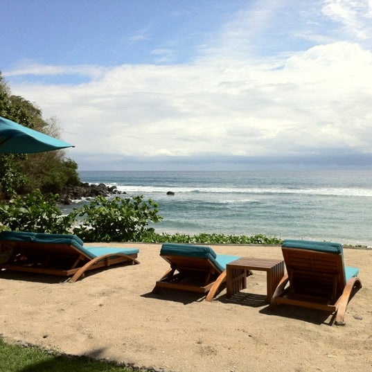 Photo taken at Jeeva Klui Resort by Doddy on 3/23/2012