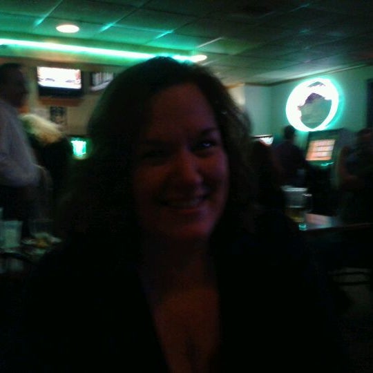 Das Foto wurde bei Down Under Bar &amp; Grill von Stacy K. am 3/9/2012 aufgenommen