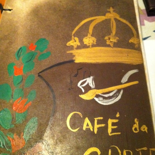 รูปภาพถ่ายที่ Café da Corte โดย Rafael P. เมื่อ 8/15/2012