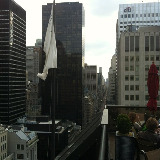 4/10/2012 tarihinde Sem V.ziyaretçi tarafından Gotham Lounge'de çekilen fotoğraf