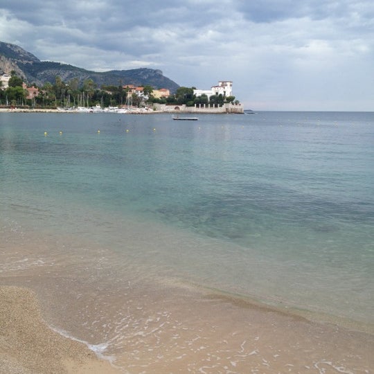 9/4/2012 tarihinde Mike A.ziyaretçi tarafından Hotel Royal-Riviera'de çekilen fotoğraf