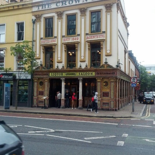 The Crown Liquor Saloon Pub