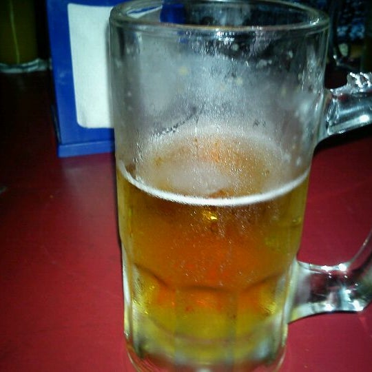 Photo taken at Alas &amp; Beer by Isa I. on 2/5/2012
