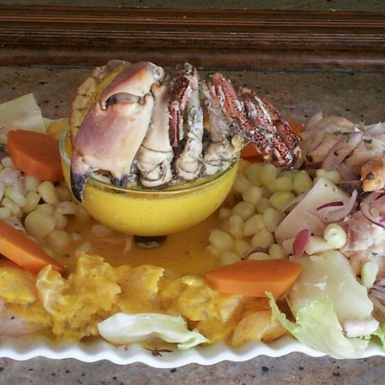 Photo taken at Restaurante Peruano Mis Tradiciones by MIS TRADICIONES M. on 7/24/2012