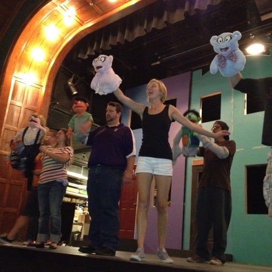Снимок сделан в Grandstreet Theatre пользователем Wendy B. 9/5/2012