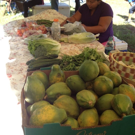 Makawao Farmer's market Makawao, HI