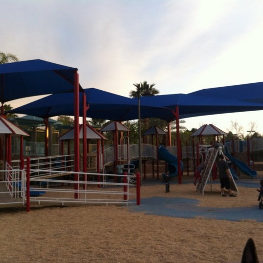 desert breeze park pool