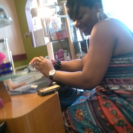 Ultimate Nails & Spa Pinellas Park, FL