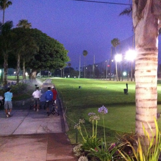 รูปภาพถ่ายที่ Westchester Golf Course โดย Vic F. เมื่อ 6/16/2012
