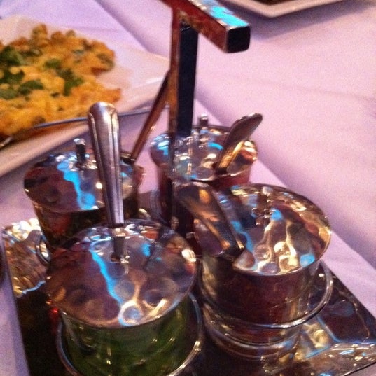 Photo taken at Montien Boston - Thai Restaurant by Moo N. on 2/12/2012