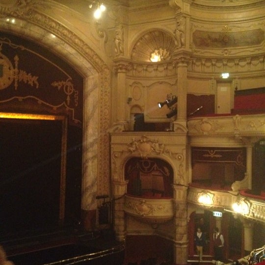 Photo prise au Kings Theatre par Cassia M. le3/12/2012