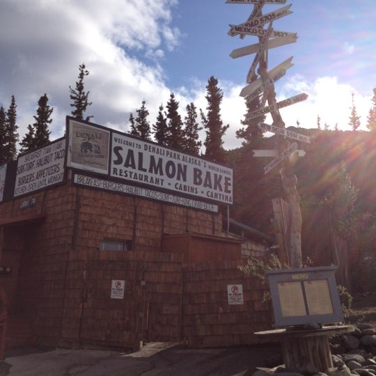 Denali Park Salmon Bake Seafood Restaurant