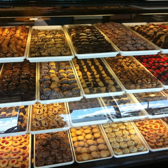 Francesco's Bakery - Bethpage, NY