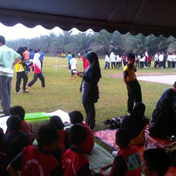 Sekolah Menengah Kebangsaan Teriang Hilir Home Facebook