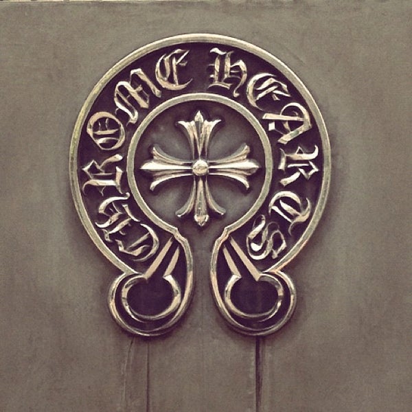 Photos At Chrome Hearts Accessories Store In 西麻布