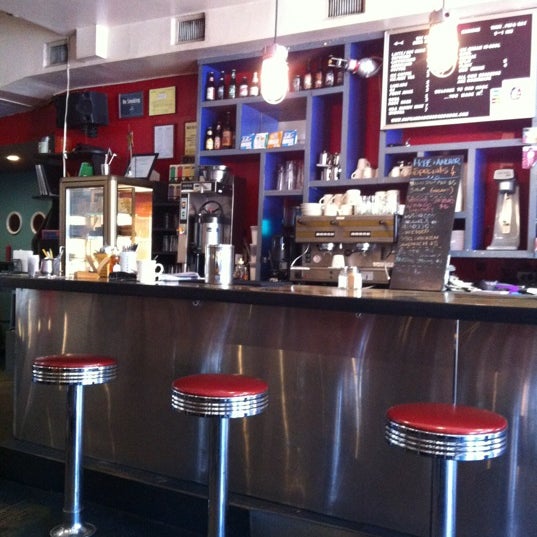 5/18/2012 tarihinde Bonnie F.ziyaretçi tarafından Hope &amp; Anchor Diner'de çekilen fotoğraf
