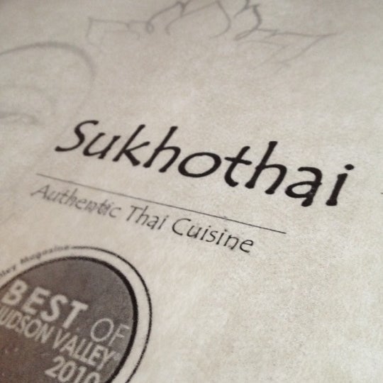 Photo taken at Sukhothai Restaurant by Dave S. on 3/31/2012