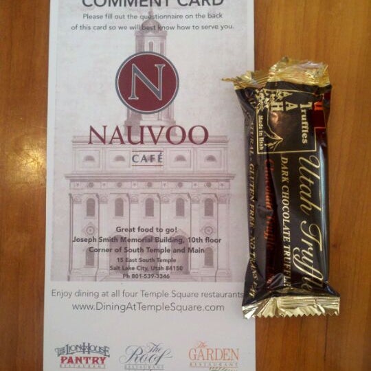 Foto tirada no(a) Nauvoo Cafe por K D. em 6/1/2012