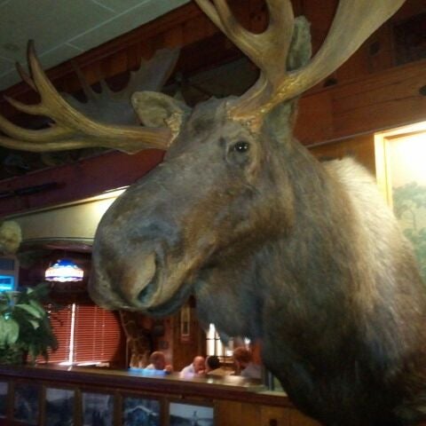 Photo taken at Ole&#39;s Big Game Steakhouse &amp; Lounge by Sean H. on 2/23/2012