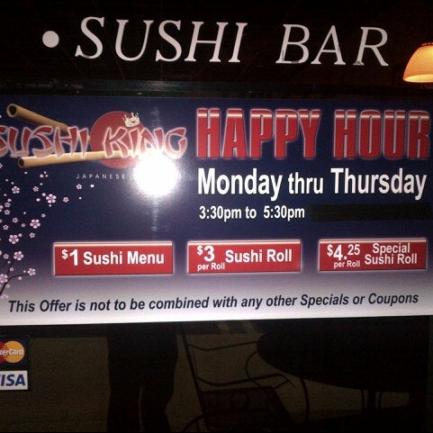 Foto scattata a Sushi King da Erik🇺🇸 il 7/23/2012