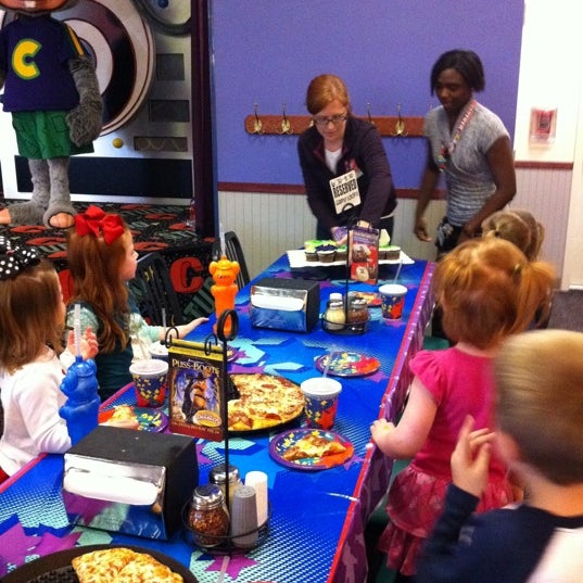 Chuck E. Cheese 2006 Promenade Blvd.