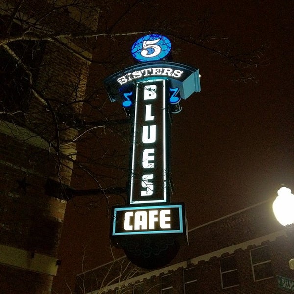 Five Sisters Blues Cafe Southern / Soul Food Restaurant in Downtown