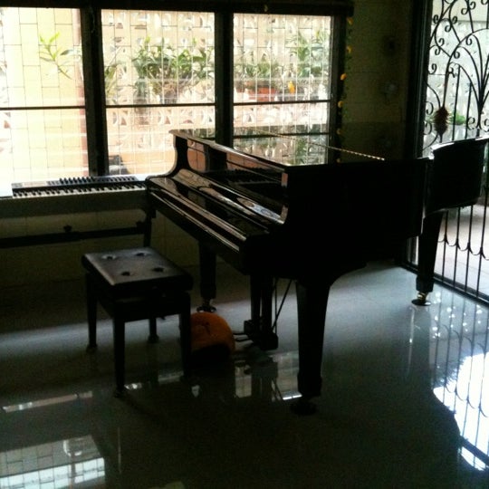 9/10/2012 tarihinde Kananat A.ziyaretçi tarafından บ้านเปียโนพอเพียง'de çekilen fotoğraf
