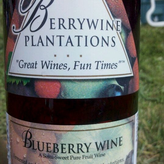 รูปภาพถ่ายที่ Linganore Winecellars โดย Brennon L. เมื่อ 5/27/2012